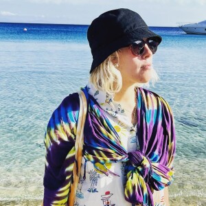 Alysson Paradis, enceinte, pose sur Instagram. Mai 2022