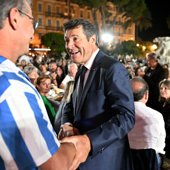 Christian Estrosi, le maire de Nice, durant "Lou Festin Nissart", un diner amical et convivial autour du maire, au jardin Albert 1er sur la Coulée Verte à Nice le 2 septembre 2022. Plus de 6000 personnes étaient réunies en plein coeur de Nice, à l'initiative de l'association des Amis du Maire pour soutenir Christian Estrosi qui a fait son discours politique de rentrée abordant autant les sujets de politique nationale que locale. © Bruno Bebert/Bestimage 