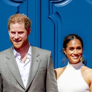 Le prince Harry, duc de Sussex et Meghan Markle, duchesse de Sussex, arrivent à l'hôtel de ville pour l'événement Invictus Games Dusseldorf 2023 One Year to Go, à Düsseldorf, Allemagne, le 6 septembre 2022.