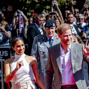 Le prince Harry, duc de Sussex et Meghan Markle, duchesse de Sussex, arrivent à l'hôtel de ville pour l'événement Invictus Games Dusseldorf 2023 One Year to Go, à Düsseldorf, Allemagne, le 6 septembre 2022.