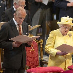Archives - La reine Elizabeth II d'Angleterre et le prince Philip, duc d'Edimbourg lors de la cérémonie de Thanksgiving, à l'occasion du 90e anniversaire de la reine, en la cathédrale St Paul à Londres. Le 10 juin 2016.