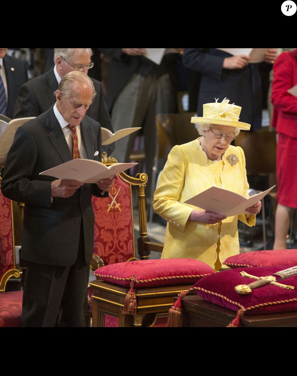 Archives - La reine Elizabeth II d'Angleterre et le prince Philip, duc d'Edimbourg lors de la cérémonie de Thanksgiving, à l'occasion du 90e anniversaire de la reine, en la cathédrale St Paul à Londres. Le 10 juin 2016.