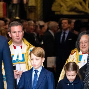 Le prince William, duc de Cambridge, et Catherine (Kate) Middleton, duchesse de Cambridge, Le prince George de Cambridge, La princesse Charlotte de Cambridge lors du service d'action de grâce en hommage au prince Philip, duc d'Edimbourg, à l'abbaye de Westminster à Londres, Royaume Uni, le 29 mars 2022. Le prince Philip, duc d'Edimbourg, est décédé le 9 avril 2021. 