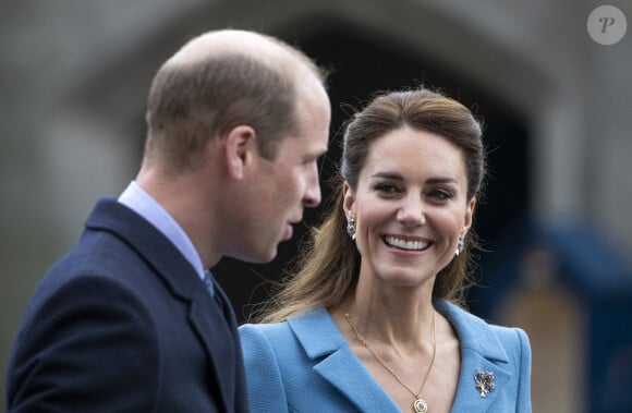 Le prince William, duc de Cambridge et Kate Catherine Middleton, duchesse de Cambridge, lors de l'événement "Beating of the Retreat (Cérémonie de la Retraite)" au palais de Holyroodhouse à Edimbourg. Le 27 mai 2021 