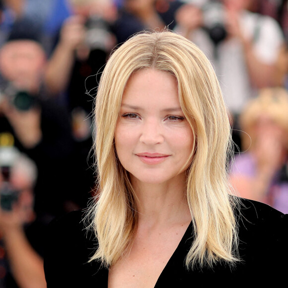 Virginie Efira au photocall de "Don Juan" lors du 75ème Festival International du Film de Cannes, le 22 mai 2022. © Dominique Jacovides/Bestimage 