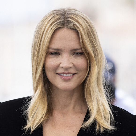 Virginie Efira au photocall de "Don Juan" lors du 75ème Festival International du Film de Cannes, le 22 mai 2022. © Cyril Moreau/Bestimage 