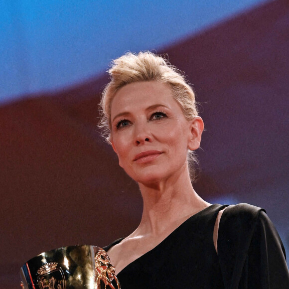Cate Blanchett (en Louis Vuitton) à la cérémonie de clôture lors de la 79ème édition du festival international du film de Venise, la Mostra le 10 septembre 2022. © imageSPACE via ZUMA Press Wire / Bestimage