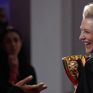 Cate Blanchett (en Louis Vuitton) à la cérémonie de clôture lors de la 79ème édition du festival international du film de Venise, la Mostra le 10 septembre 2022. © imageSPACE via ZUMA Press Wire / Bestimage