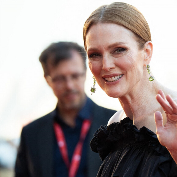 Julianne Moore (robe Christian Dior) à la cérémonie de clôture lors de la 79ème édition du festival international du film de Venise, la Mostra le 10 septembre 2022. © imageSPACE via ZUMA Press Wire / Bestimage