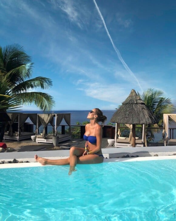 Ophélie Winter sur l'île de La Réunion, sur Instagram, février 2021.