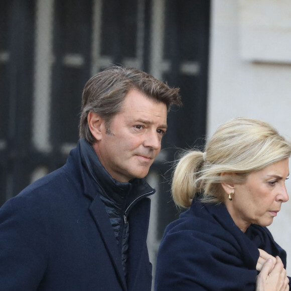 François Baroin et sa compagne Michèle Laroque - Arrivées en l'église Saint-Sulpice pour les obsèques de l'ancien président de la République Jacques Chirac à Paris. Un service solennel sera présidé par le président de la République le 30 septembre 2019 © Dominique Jacovides / Bestimage 