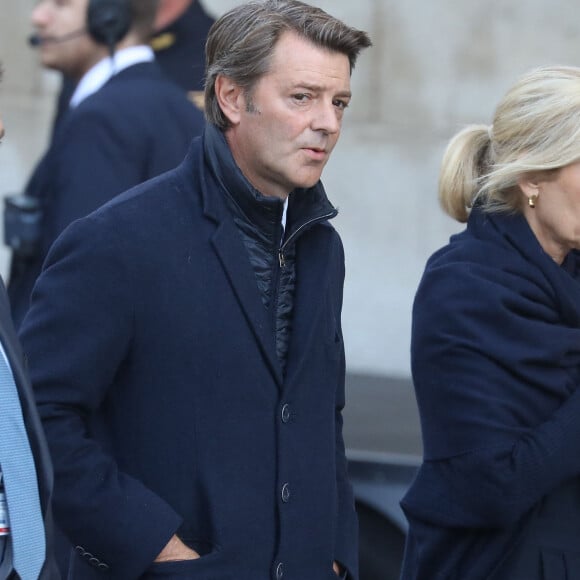 François Baroin et sa compagne Michèle Laroque - Arrivées en l'église Saint-Sulpice pour les obsèques de l'ancien président de la République Jacques Chirac à Paris. Le 30 septembre 2019 © Dominique Jacovides / Bestimage 