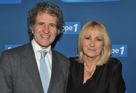 Gerard et Julie Leclerc - Photocall - Europe 1 fait Bobino a Paris le 18 fevrier 2013.