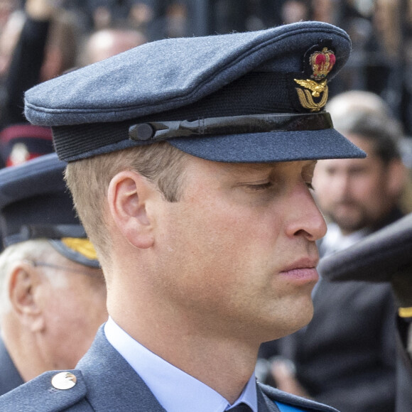 Le prince William, prince de Galles - Arrivées au service funéraire à l'Abbaye de Westminster pour les funérailles d'Etat de la reine Elizabeth II d'Angleterre. Le sermon est délivré par l'archevêque de Canterbury Justin Welby (chef spirituel de l'Eglise anglicane) au côté du doyen de Westminster David Hoyle. Londres © Moreau / Jacovides / Bestimage 