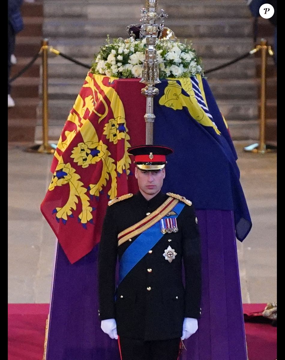 Le prince William, prince de Galles - Veillée des petits-enfants de la reine Elizabeth II au Westminster Hall à Londres, Royaume Uni, le 17 septembre 2022.
