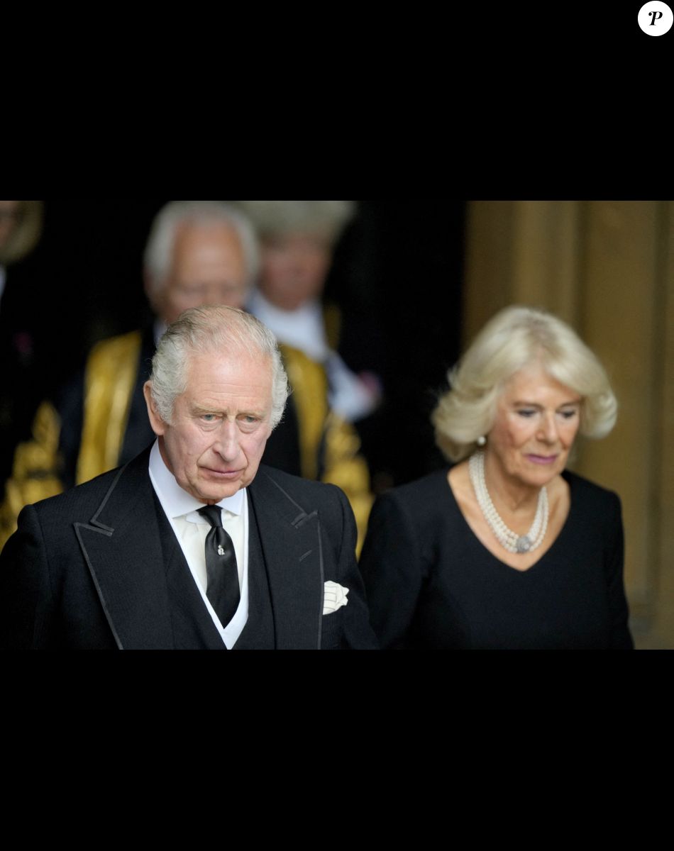 Le roi Charles III d'Angleterre et la reine consort Camilla Parker Bowles - Sorties - Les deux Chambres du Parlement se réunissent pour une cérémonie de condoléances à Westminster Hall à Londres, suite au décès de la reine Elisabeth II d'Angleterre. Le 12 septembre 2022