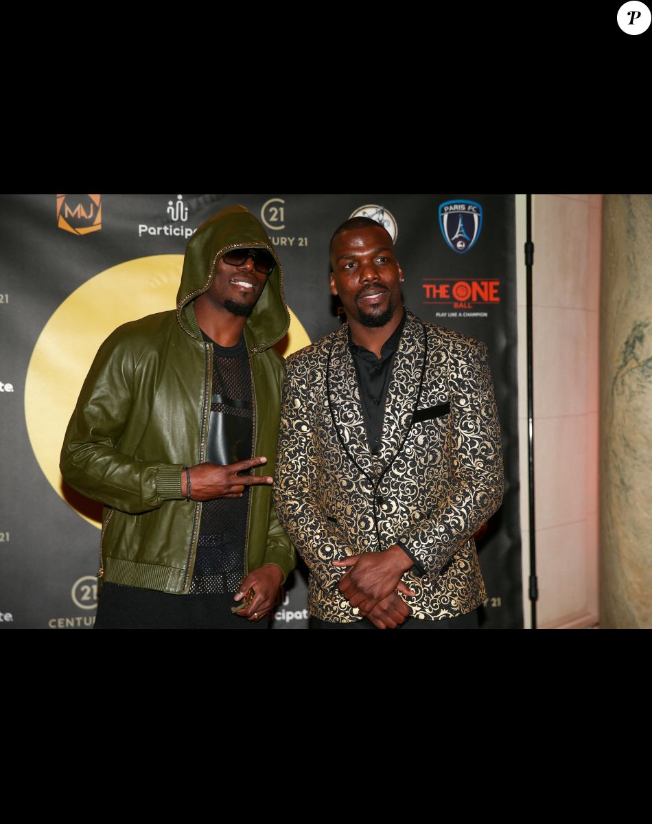 Florentin Pogba (Footballeur) et Mathias Pogba (Footballeur et fondateur association Golden Score) - Dîner de lancement de l'association "Golden Score" à l'hôtel Shangri-La à Paris, qui a pour but d'aider à la reconversion des sportifs de haut niveau. Le 20 mars 2022 © Kevin Domas / Panoramic / Bestimage