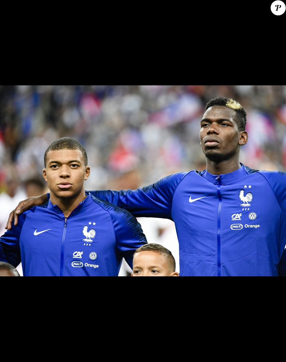 Paul Pogba et Kylian Mbappé avec les Bleus.Paul Pogba