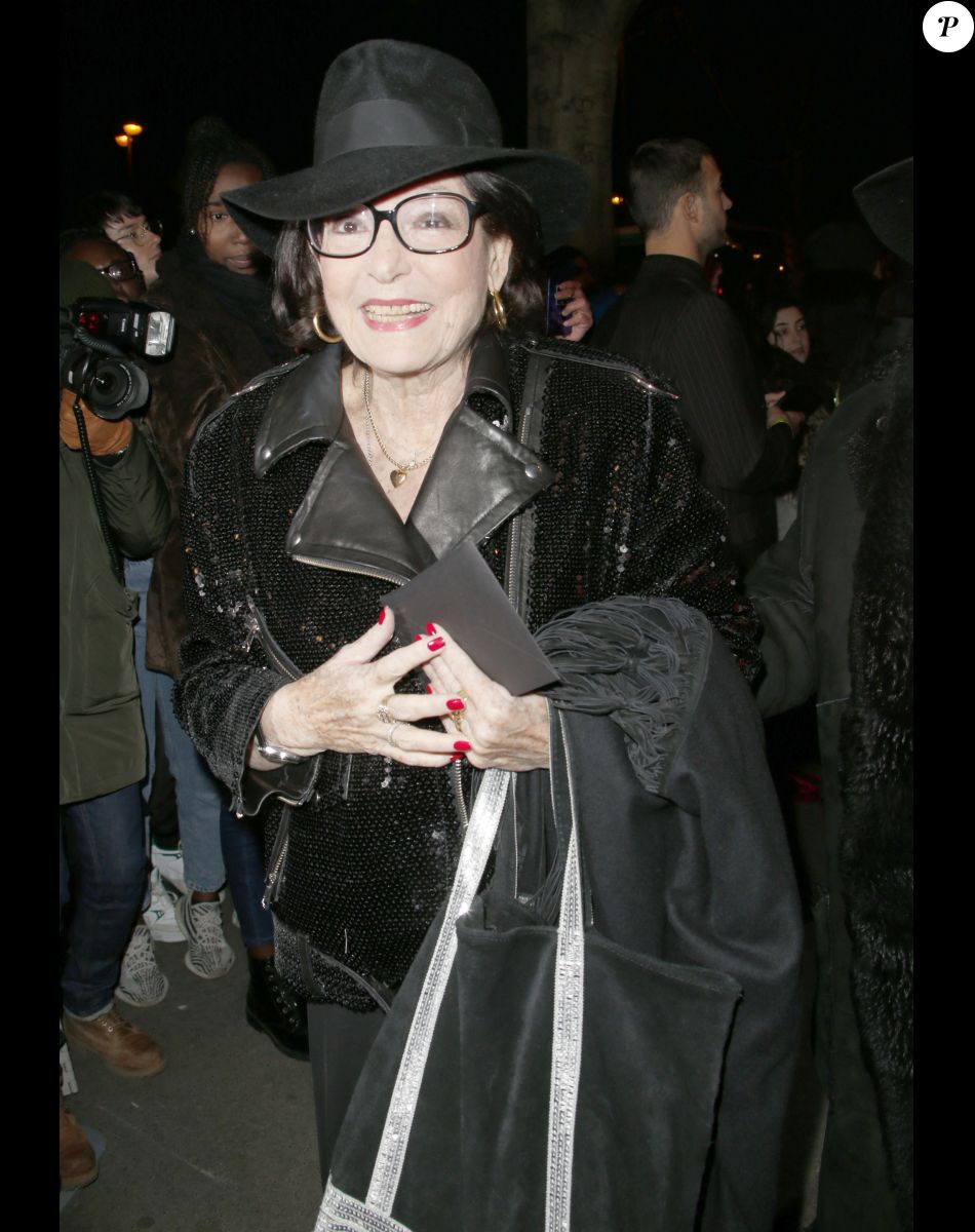 Nana Mouskouri - Les célébrités au défilé de mode Haute-Couture printemps-été 2020 "Jean-Paul Gaultier" au théâtre du Châtelet à Paris le 22 janvier 2020. © Christophe Aubert via Bestimage