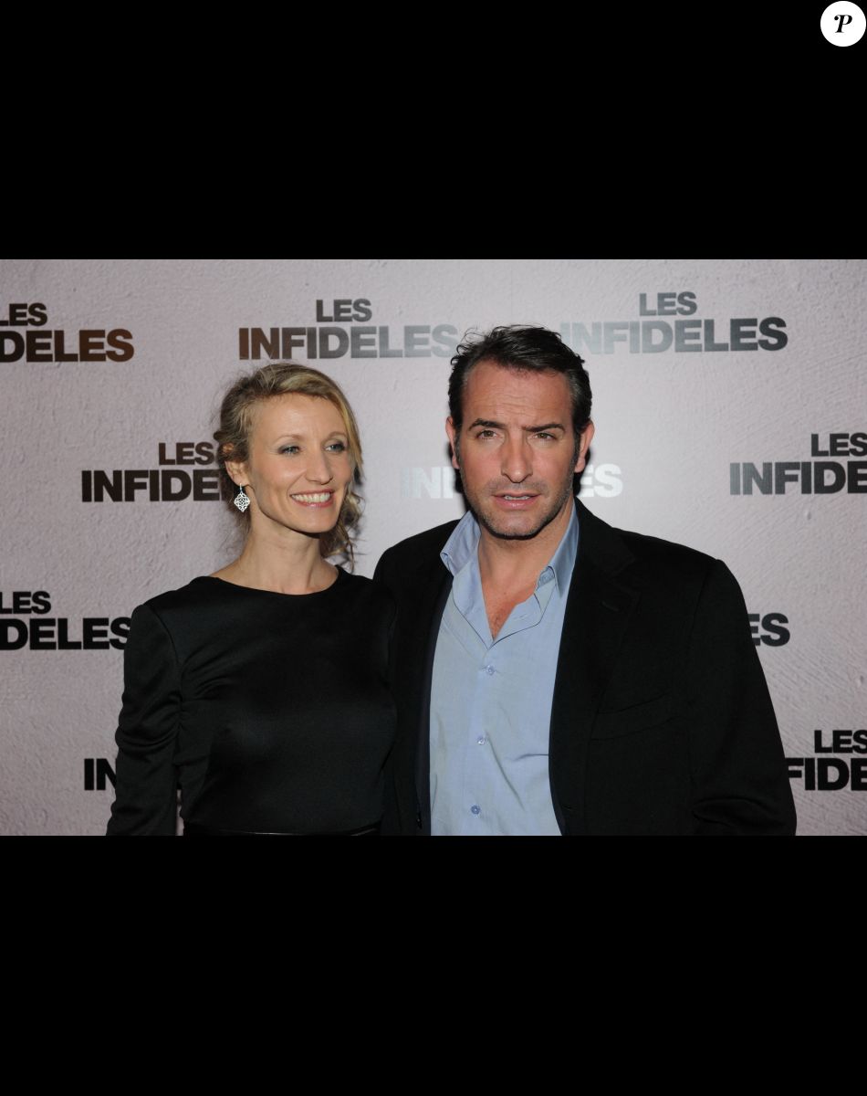 Alexandra Lamy et Jean Dujardin lors de l'avant-premiere des Infideles a Paris le 14 fevrier 2012