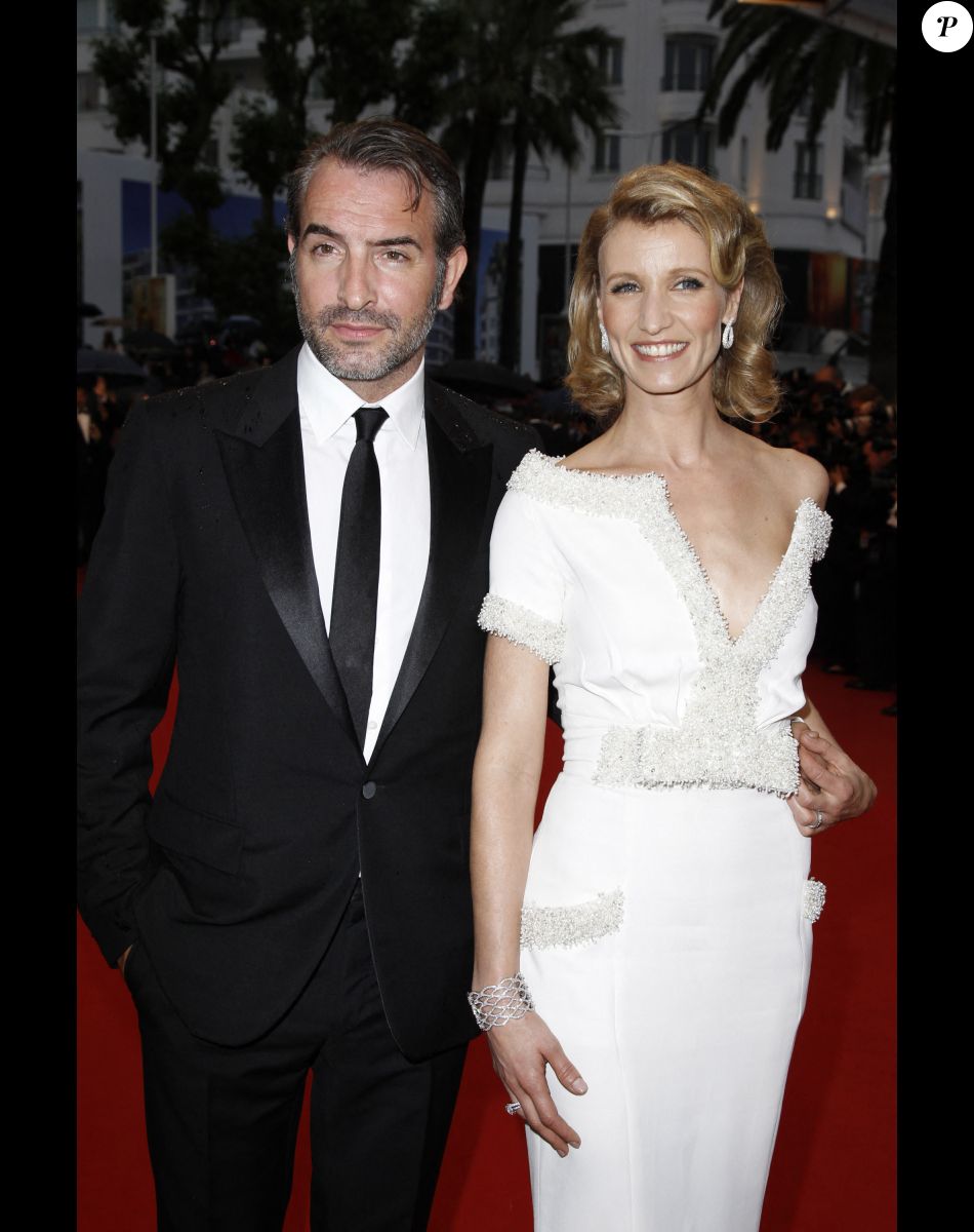 Jean Dujardin et Alexandra Lamy - Montée des marches du film "Thérèse Desqueroux", clôture du 65e Festival du film de Cannes en mai 2012.