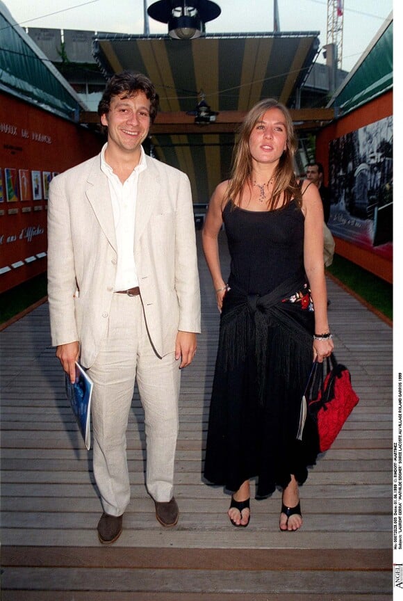 Laurent Gerra et Mathilde Seigner au village Roland Garros en 1999.