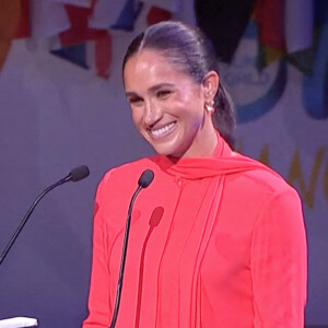 Première allocution publique de Meghan Markle au Royaume-Uni depuis le Megxit. Meghan Markle, duchesse de Sussex, lors du "One Young World Summit" à Manchester. © JLPPA/Bestimage 