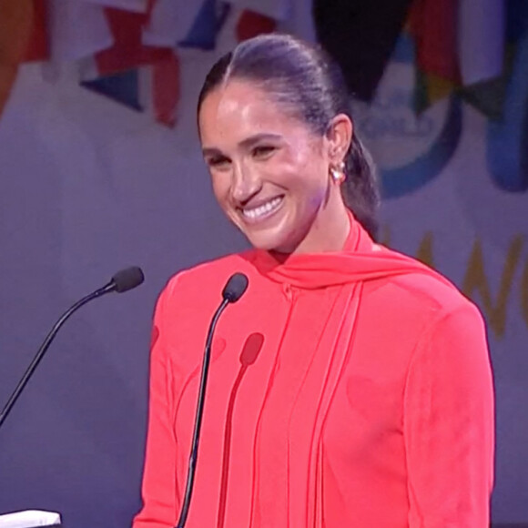 Première allocution publique de Meghan Markle au Royaume-Uni depuis le Megxit. Meghan Markle, duchesse de Sussex, lors du "One Young World Summit" à Manchester. © JLPPA/Bestimage 