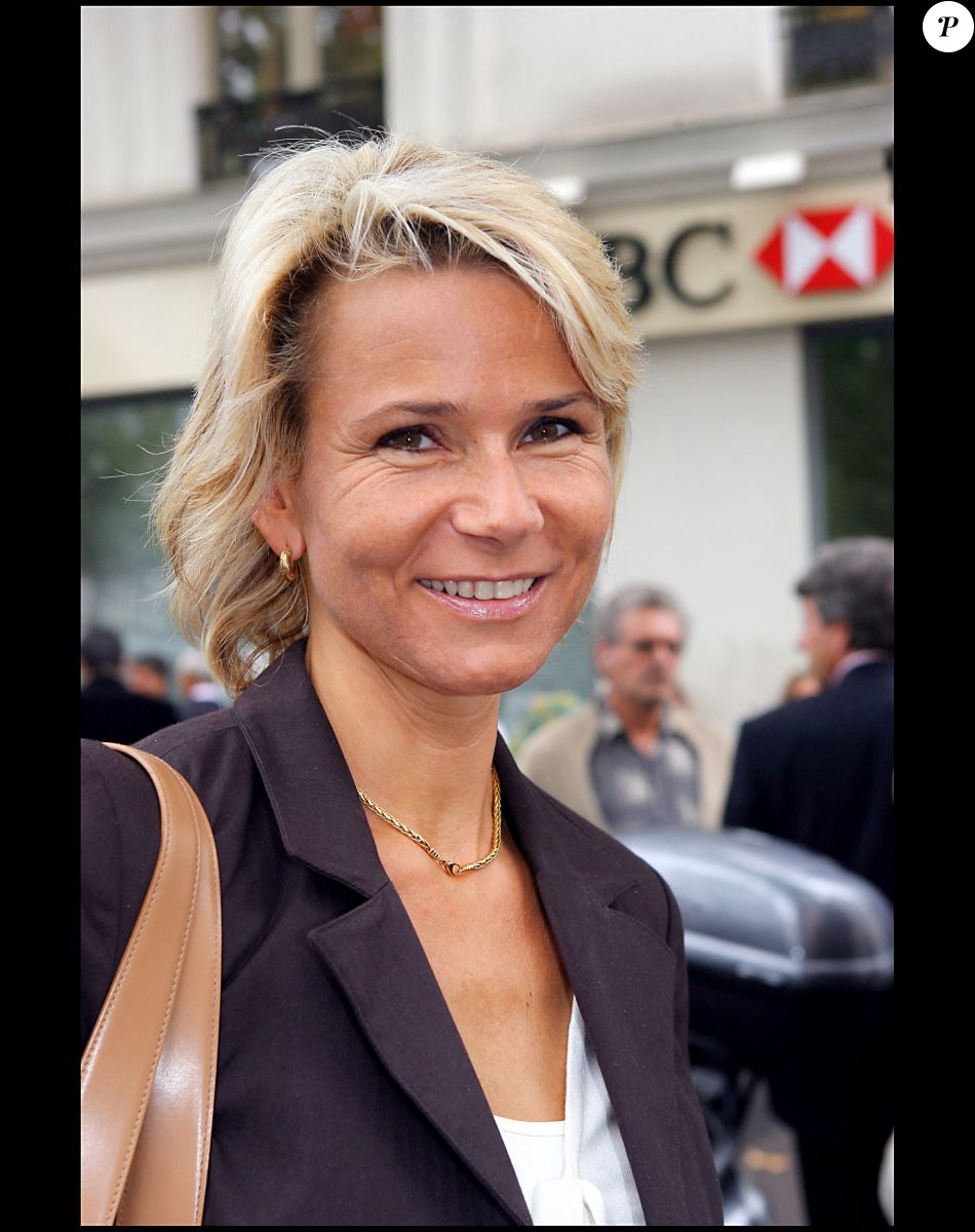 Nathalie Rihouet - Conférence de presse de rentrée 2006-2007 au cirque d'hiver Bouglione à Paris, le 4 septembre 2006