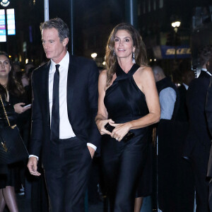 Rande Gerber, Cindy Crawford à la soirée "The Clooney Foundation For Justice" à la bibliothèque publique de New York, le 29 septembre 2022. 