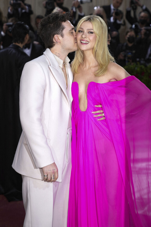 Brooklyn Beckham avec sa femme Nicola Peltz - Les célébrités arrivent à la soirée du "MET Gala 2022" à New York, le 2 mai 2022. © Future-Image via Zuma Press/Bestimage 