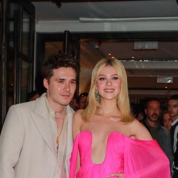 Brooklyn Beckham, Nicola Peltz - Les célébrités quittent leurs hôtels pour se rendre à la soirée du "MET Gala 2022" à New York, le 2 mai 2022. 