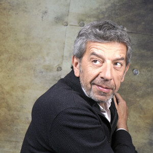 Portrait de Michel Cymès lors de l'émission "Chez Jordan" à Paris le 8 avril 2022. © Cédric Perrin / Bestimage