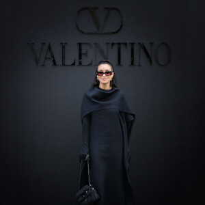 Camelia Jordana - Arrivées au défilé Valentino Collection Femme Prêt-à-porter Printemps/Eté 2023 lors de la Fashion Week de Paris (PFW), France, le 2 octobre 2022.