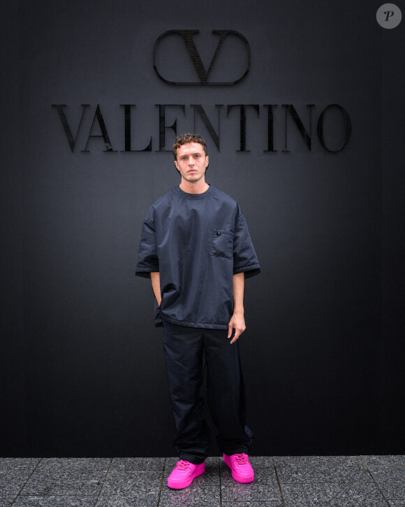 Bashir Arab-Sanchez - Arrivées au défilé Valentino Collection Femme Prêt-à-porter Printemps/Eté 2023 lors de la Fashion Week de Paris (PFW), France, le 2 octobre 2022.