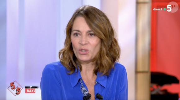 Hélène Devynck, journaliste et invitée de "C à vous" sur France 5.