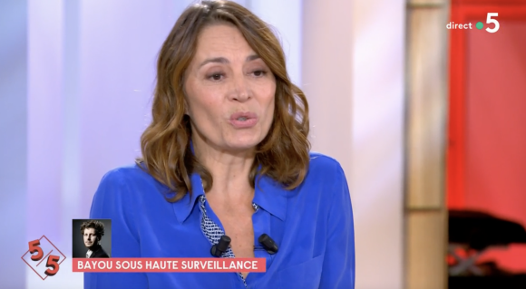 Hélène Devynck, journaliste et invitée de "C à vous" sur France 5.