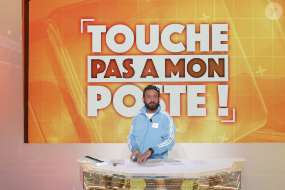 Cyril Hanouna - Sur le plateau de l'émission TPMP (Touche Pas à Mon Poste) présentée en direct par C.Hanouna et diffusée sur C8 - Paris le 27/09/2022 - © Jack Tribeca / Bestimage