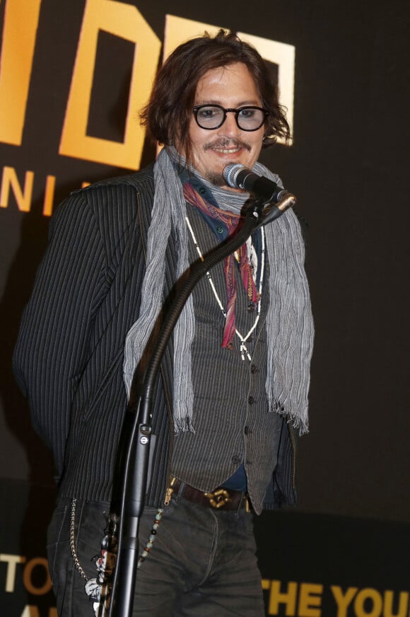 Johnny Depp à la première la série animée "Puffins" au Studio 1905 à Belgrade, Serbie, le 20 octobre 2021. © Future-Image/Zuma Press/Bestimage