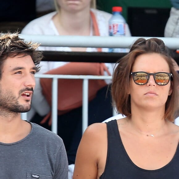 Laure Manaudou et Jérémy Frérot - People dans les tribunes lors de la finale des Internationaux de tennis de Roland-Garros à Paris, le 7 juin 2015.