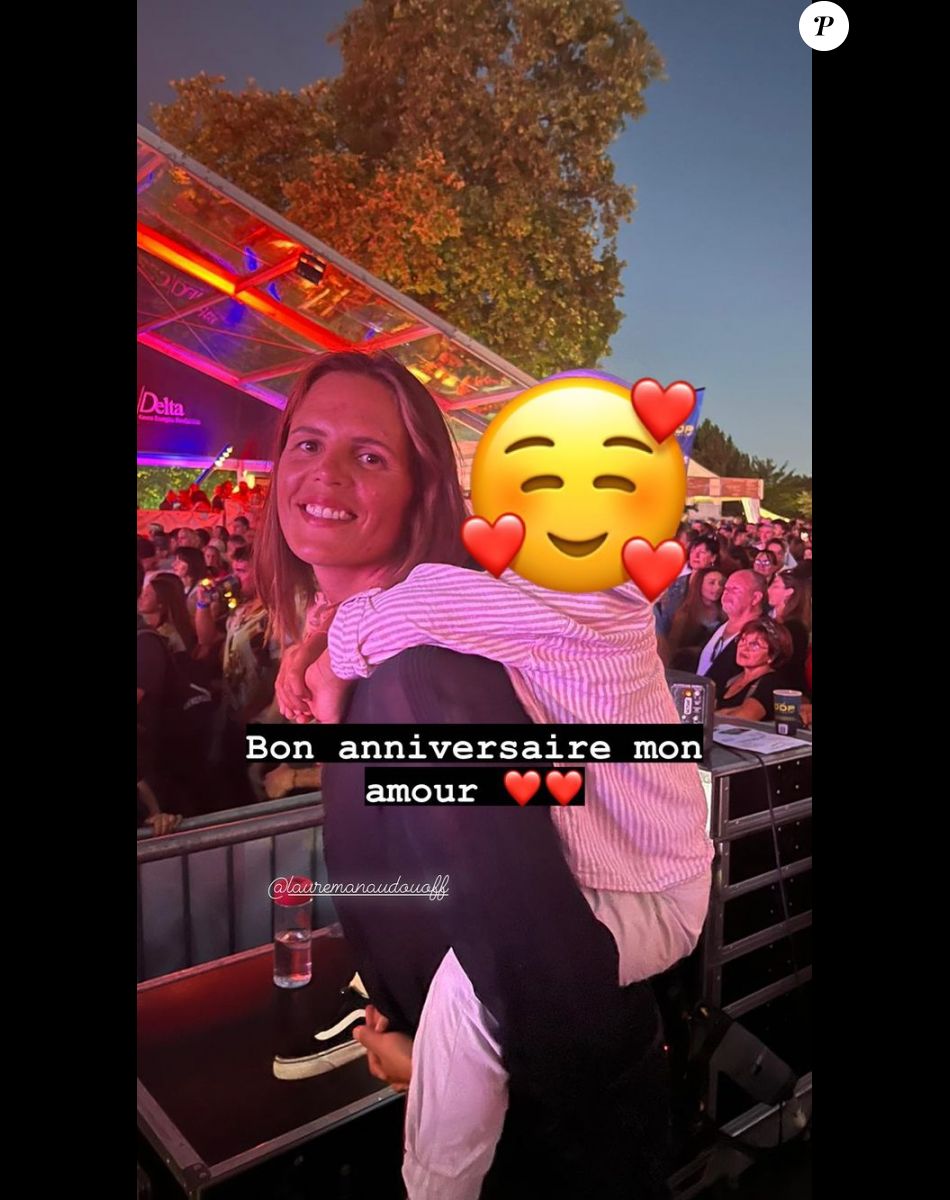 Jérémy Frérot témoigne tout son amour à sa femme Laure Manaudou sur Instagram le 9 octobre 2022, le jour de son anniversaire.