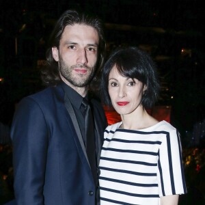 Marie-Claude Pietragalla et son compagnon Julien Derouault - Présentation de la nouvelle revue "Paris Merveilles" du Lido à Paris le 8 avril 2015.