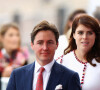 La princesse Eugenie d'York et son mari Jack Brooksbank - La famille royale d'Angleterre lors du concert devant le palais de Buckingham à Londres, à l'occasion du jubilé de platine de la reine d'Angleterre. Le 4 juin 2022 