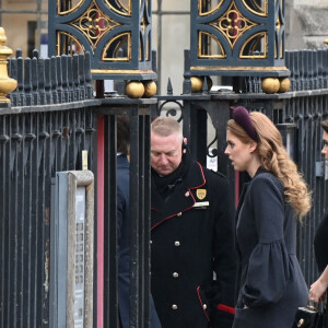 La princesse Beatrice d'York et son mari Edoardo Mapelli Mozzi, la princesse Eugenie d'York et son mari Jack Brooksbank - Arrivées de la famille royale d'Angleterre au Service d'action de grâce en hommage au prince Philip, duc d'Edimbourg, à l'abbaye de Westminster à Londres. Le 29 mars 2022