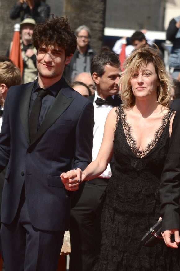 Louis Garrel, Marisa Bruni Tedeschi (Borini) - Montee des marches du film "Un chateau en Italie" lors du 66 eme Festival du film de Cannes en 201â