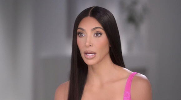 Kim Kardashian dans l'émission "The Kardashians", sur HULU.