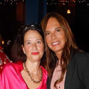 Exclusif - Esther Marion, Nathalie Marquay-Pernaut - 9ème édition du cocktail Octobre Rose "A Claudine" au profit de l'association "Les Bonnes Fées" au restaurant "Mon Paris !" organisée par Esther Marion à Paris le 17 octobre 2022. © Christophe Clovis / Bestimage 