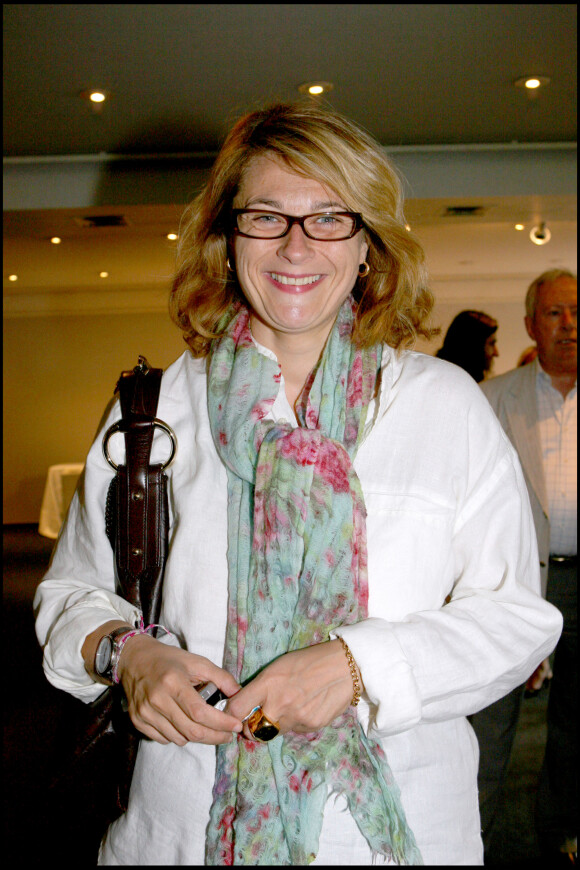 Sonia Dubois - Présentation à la presse de la première partie de saison 2006/2007 à l'Espace Pierre Cardin.
