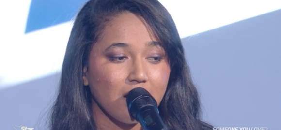 Anisha chante avec Lewis Capaldi dans "Star Academy" - Emission du 22 octobre 2022, TF1