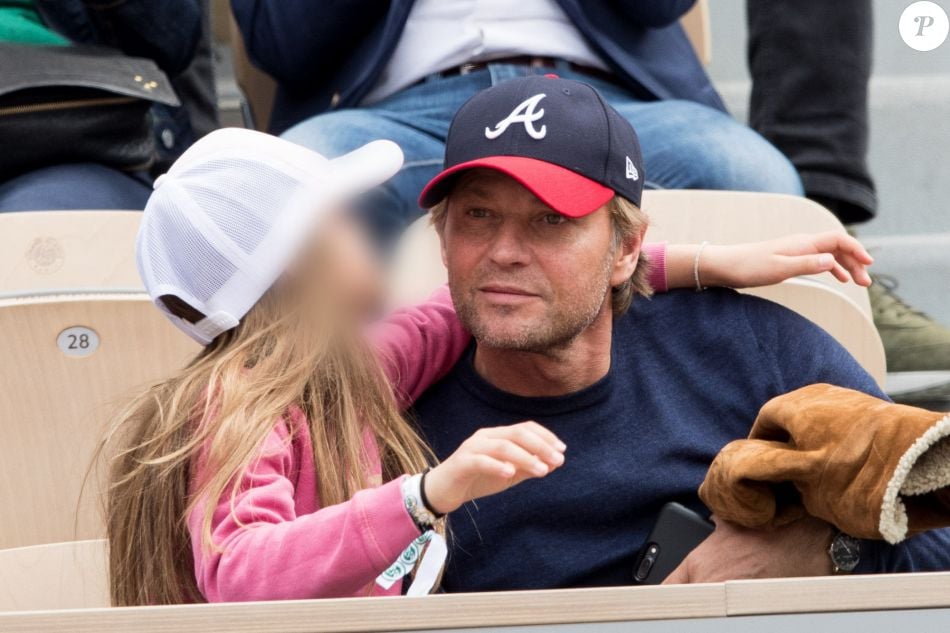 Laurent Delahousse : âge, couple, origine, salaire… Tout savoir - Closer
